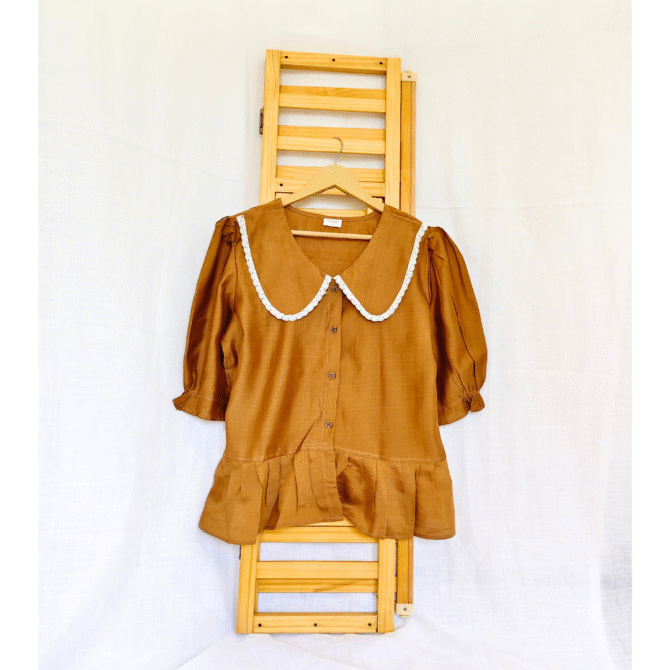 Korean Top with Lace Collar - Image 9